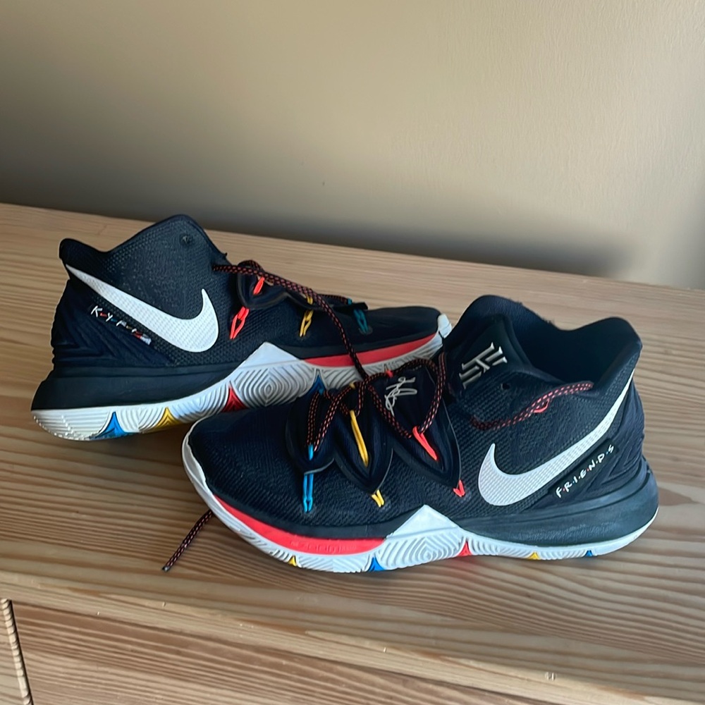 Nike Kyrie 5 Friends Basketball Sneakers
